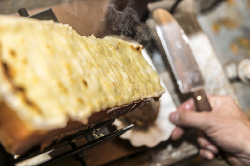 raclette fromage appareil traditionnel