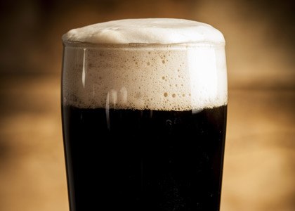 Braun und Schwarzbier beim Weinversand Vinatis online kaufen.