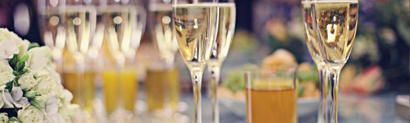Wein passend zum Weinmoment günstiger bei Vinatis online kaufen. 
