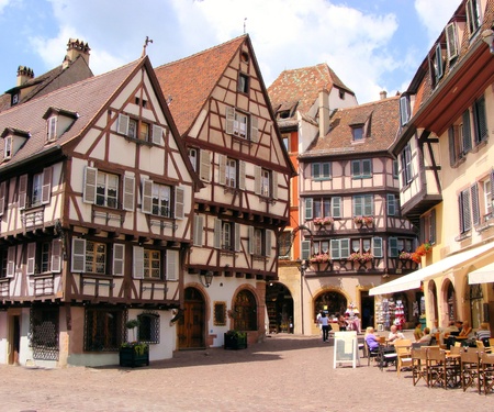 Riesling Wein hat Tradition in Deutshcland und im Elsass.
